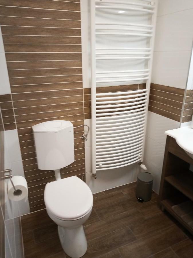 Valentina Apartman Apartment Eger Exterior photo
