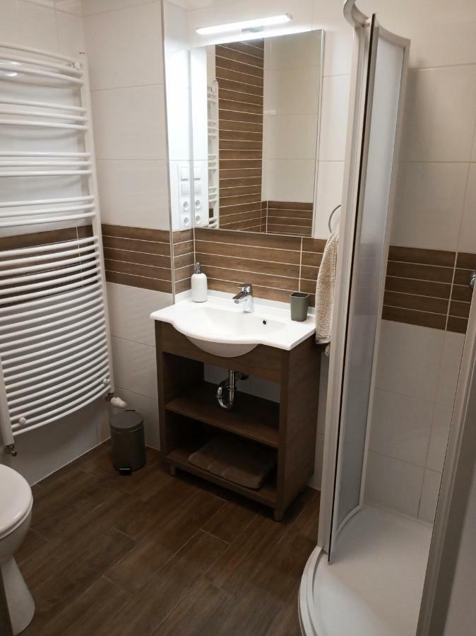 Valentina Apartman Apartment Eger Exterior photo
